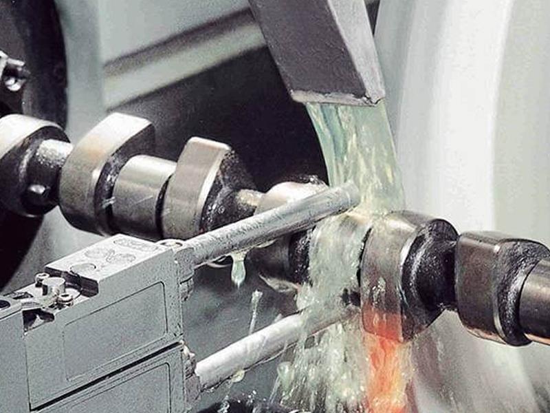 dầu mài kim loại